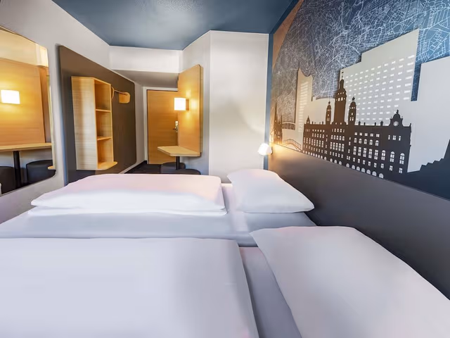 Twin Room