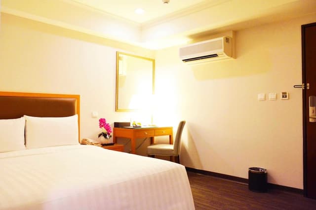 Economy Double Room, No Windows