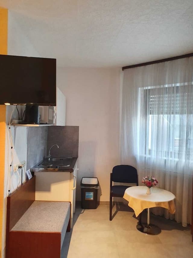 Quadruple Room, Kitchenette