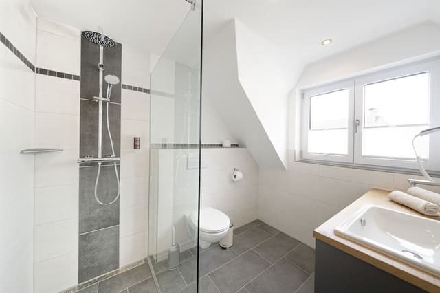 Deluxe Studio Suite