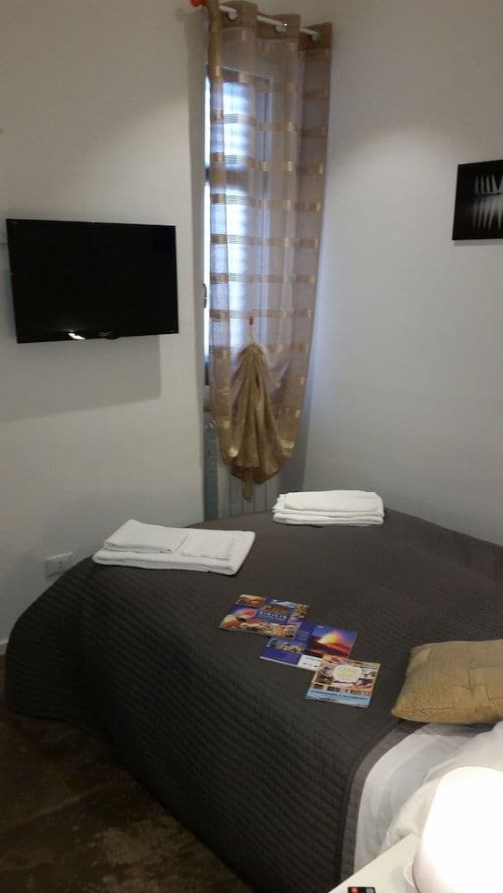 Economy Double Room Single Use, Balcony