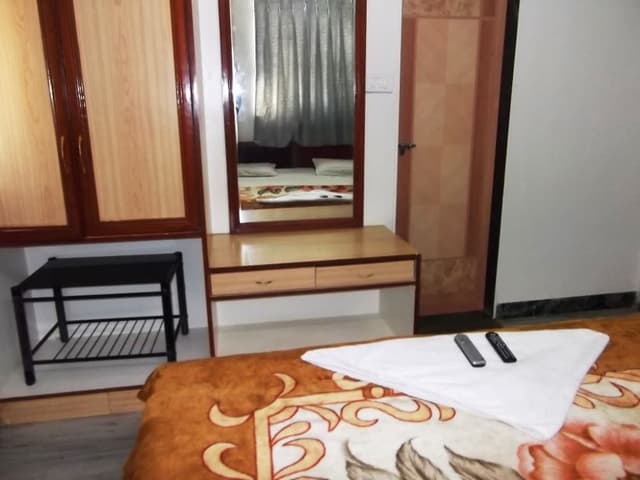 Executive Room