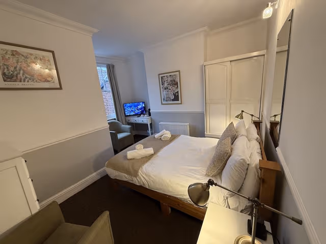 Standard Double Room, Ensuite