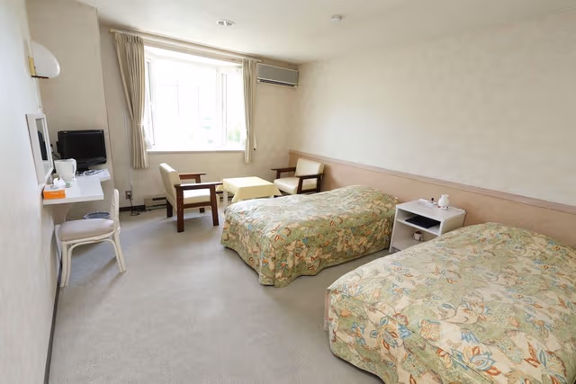 Deluxe Twin Room
