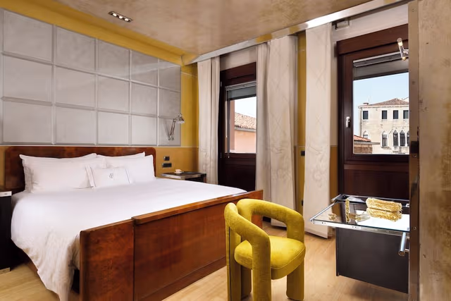 Executive Room