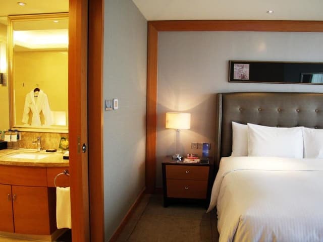 Grand Deluxe Room, 1 King Bed
