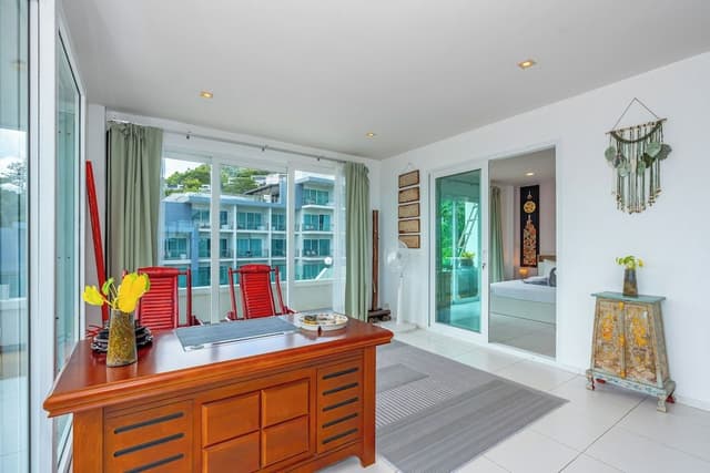 Penthouse 2-Bedroom Suite with Sea View