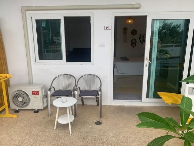 Superior Double Room with Pool Access