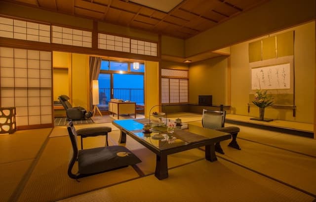 Traditional Room (Japanese-Suite)