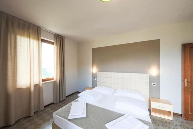 Panoramic Apartment, Lake View