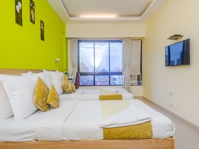 Deluxe Double or Twin Room