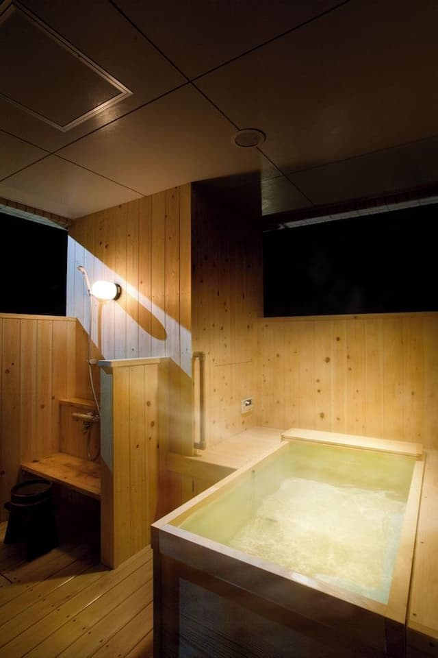 Twin Room, Private Bathroom