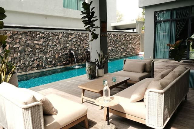 3-Bedrooms Bungalow Residence with Private Pool
