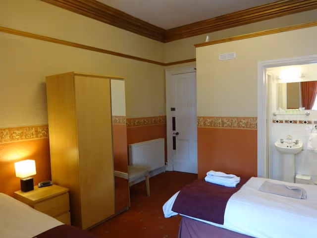 Twin Room, Ensuite (Room3)