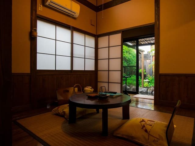 Annex Japanese style room with Rock Open-air bath, 4.5 and 8 tatami - Non smoking