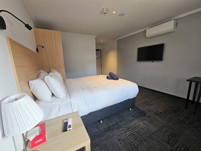 Superior Room, 1 Queen Bed, Non Smoking