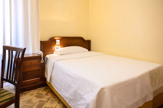 Basic Double Room