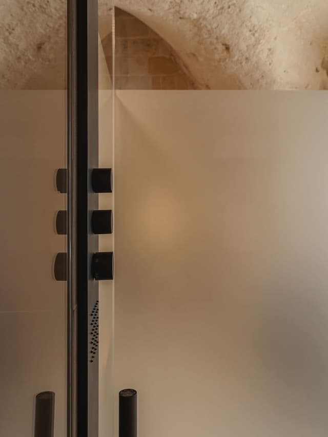 Suite (Grotta)