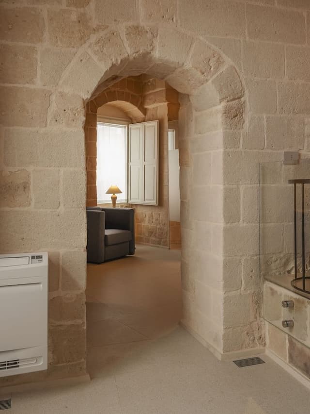 Suite (Grotta)