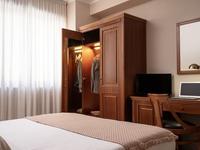 Superior Triple Room (Letto Matrimoniale e 1 Letto Singolo)