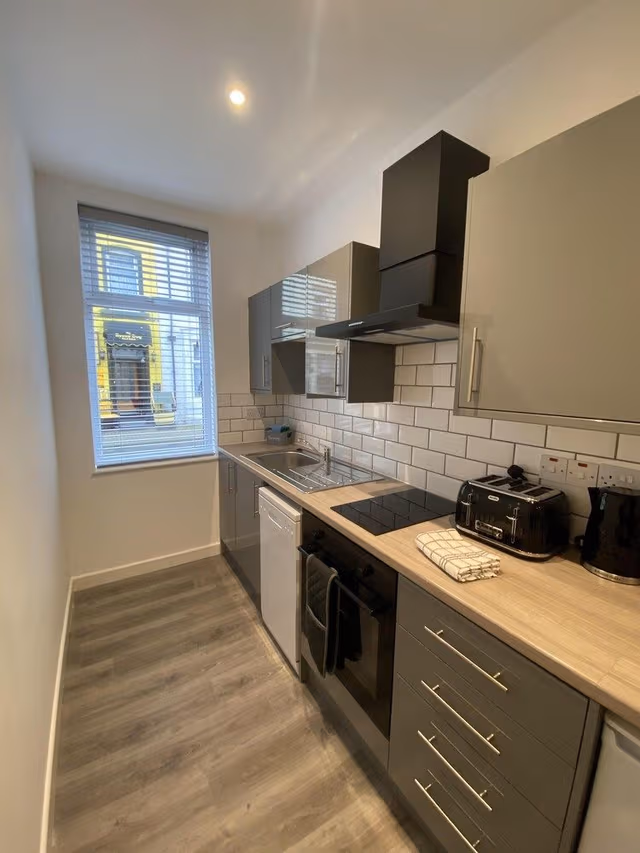 Apartment, Private Bathroom (Bairstow Room 1/2)