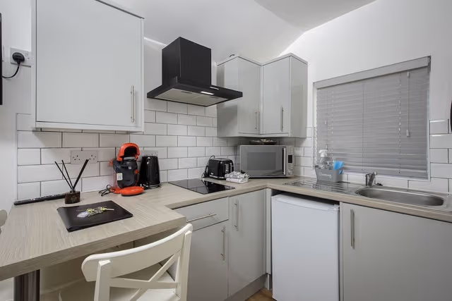 Studio, Ensuite (Bairstow Rooms 3/5)