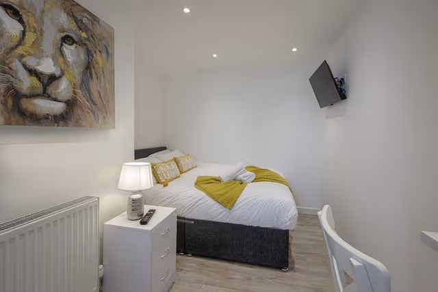 Apartment, Private Bathroom (Bairstow Room 1/2)