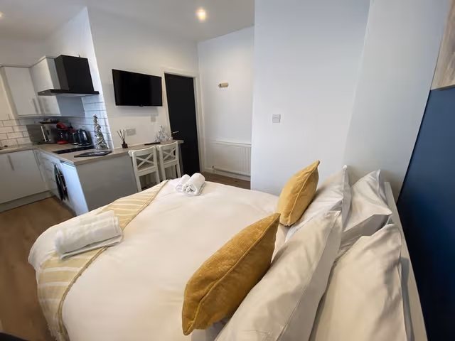 Studio, Ensuite (Bairstow Rooms 3/5)