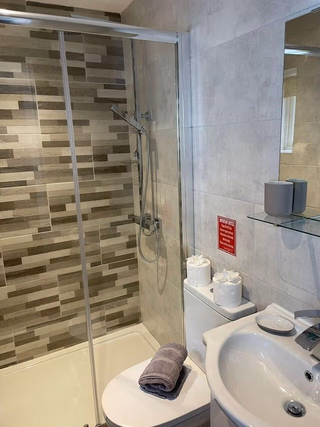 Apartment, Private Bathroom (Bairstow Room 4/6)