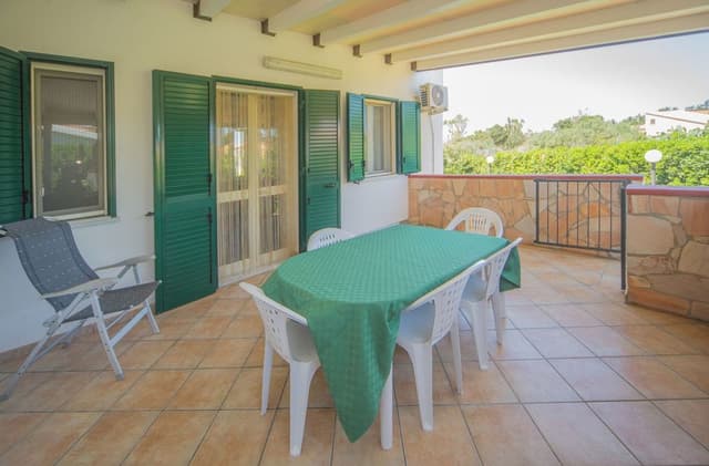 Villa Iris