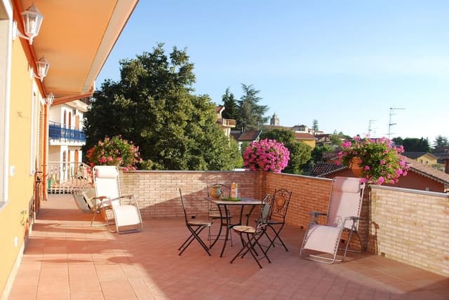 Royal Apartment, Sea View