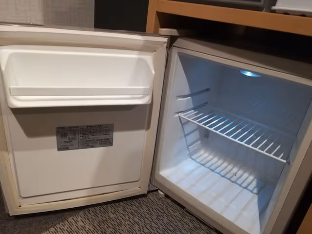 Single Room, Non Smoking (For 1-2 People)