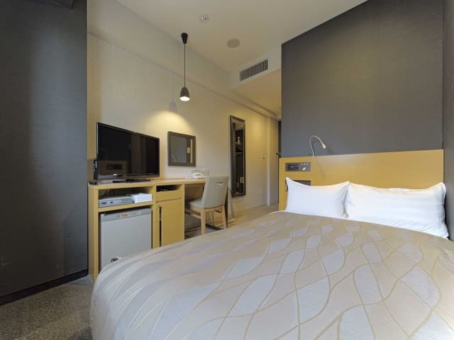 Single Room, Non Smoking (For 1-2 People)