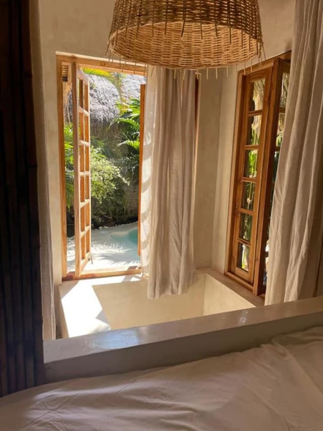 Rooms MAO