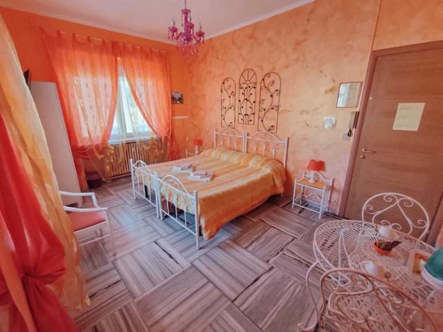 Double or Twin Room, Private Bathroom