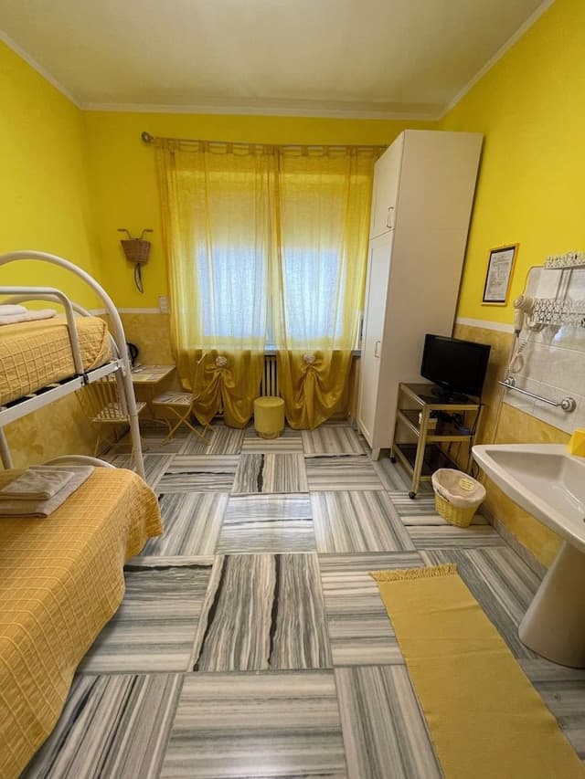 Twin Room, Shared Bathroom