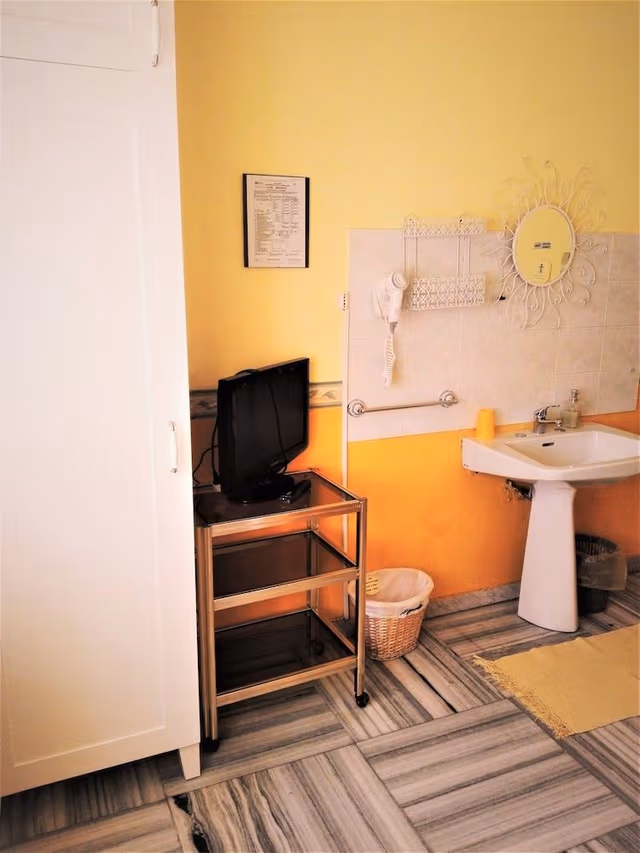 Twin Room, Shared Bathroom
