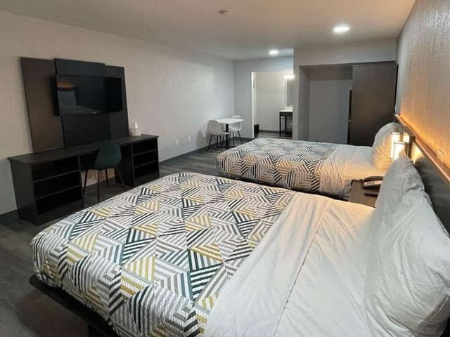Deluxe Room, 2 Double Beds, Non Smoking