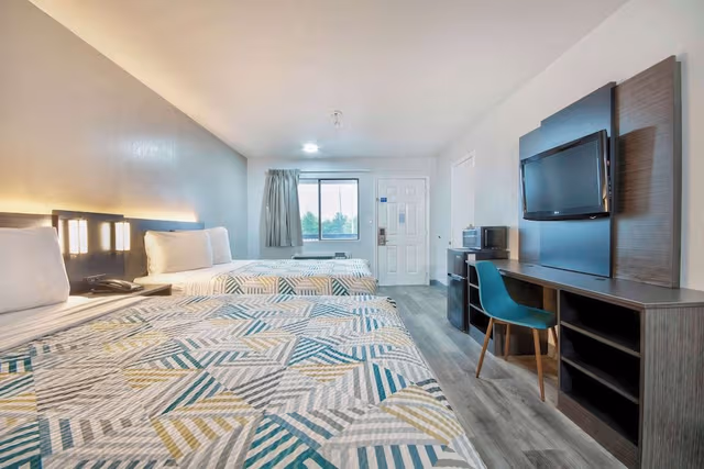 Deluxe Room, 2 Double Beds, Non Smoking