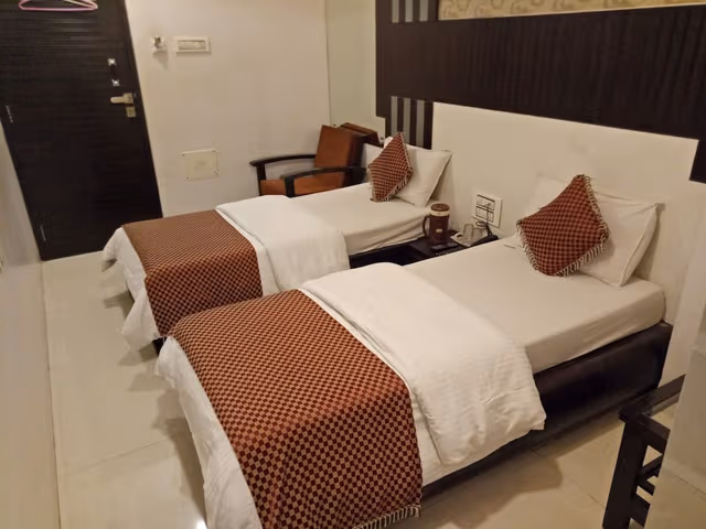 Deluxe Double Room N/AC