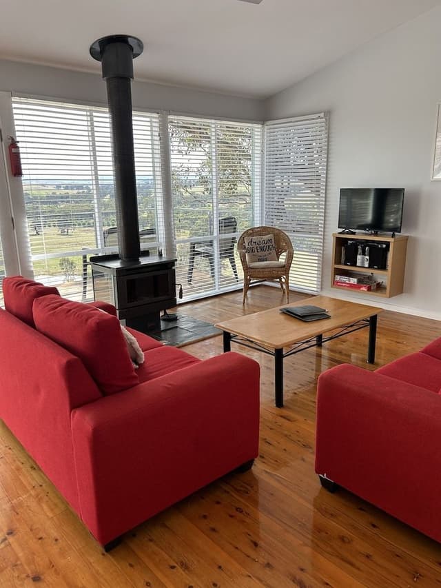 Standard Cottage, 2 Bedrooms, Non Smoking, Lake View (Redgum Cottage)