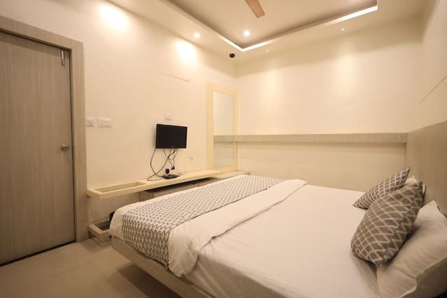 Super Deluxe Room