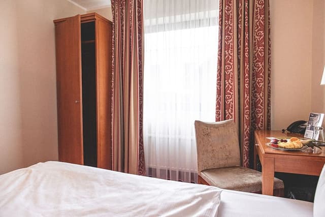Comfort Single Room