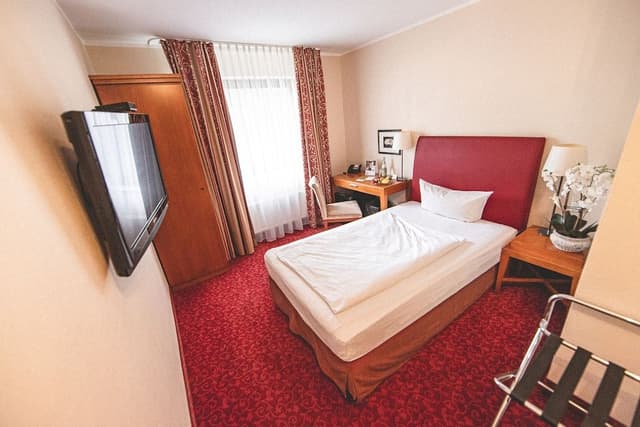 Comfort Single Room