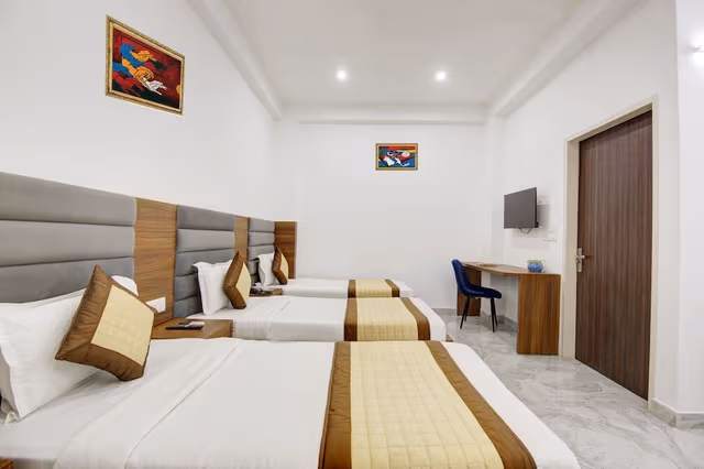 Deluxe Triple Room