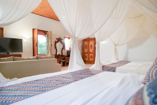 Double or Twin Room, Multiple Beds, Pool View