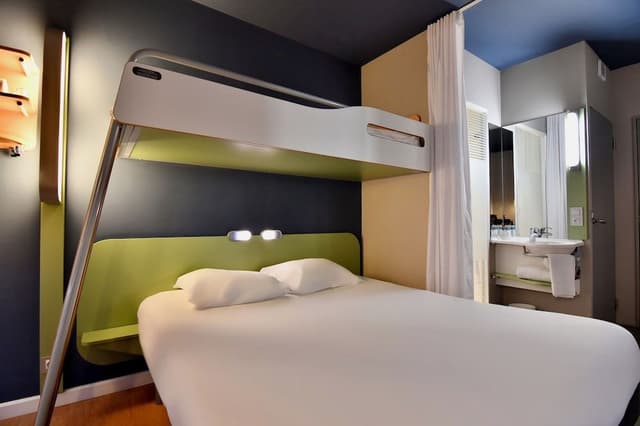 Triple Room, 1 Double Bed