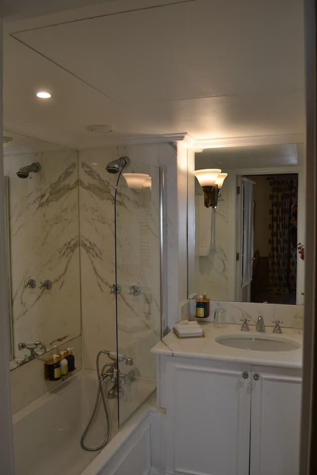 Room (Elegance)