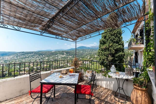 Panoramic Suite, Valley View