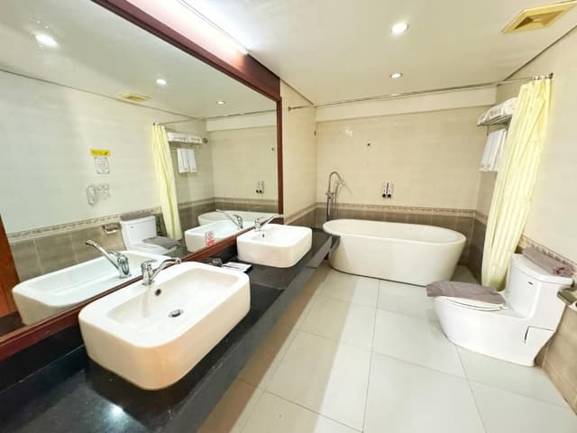 Yapak King Suite
